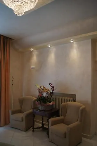 Hotel Santo Stefano Ferrara