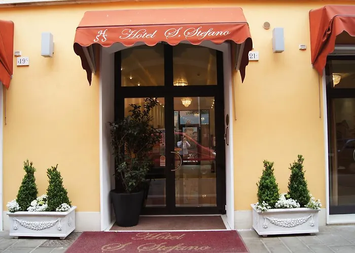 Hotel Santo Stefano Ferrara