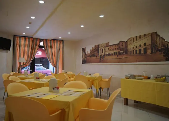 Hotell Santo Stefano Ferrara